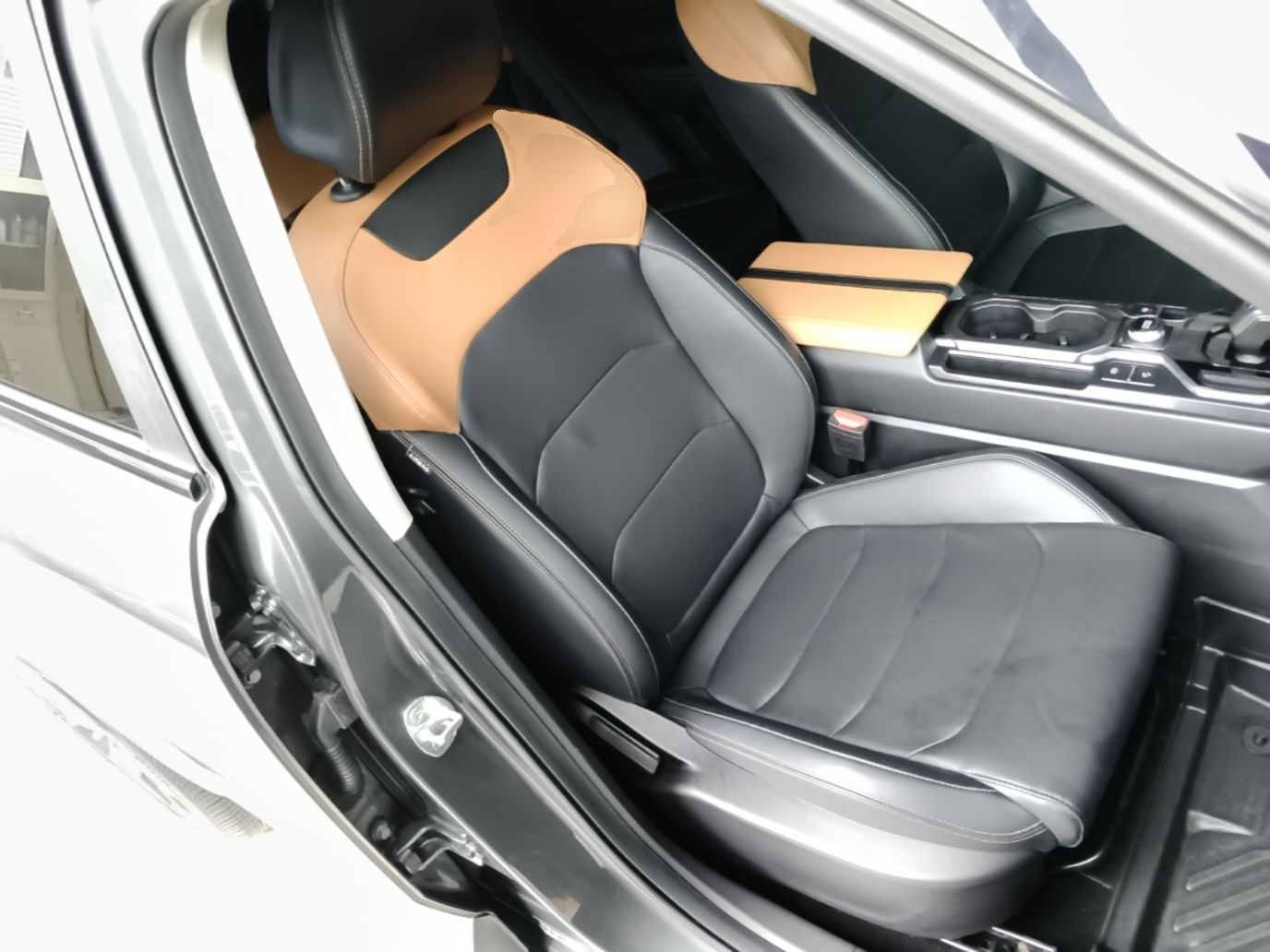 Geely Auto icon 2020 1.5TD i6 BSG — снимка 19