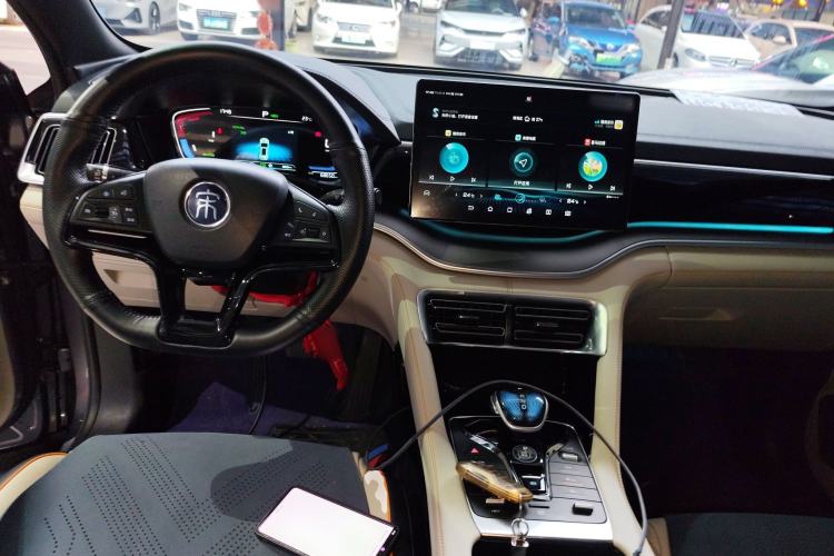 Used BYD Song PLUS New Energy 2021 DM-i 110KM Flagship PLUS Center Console