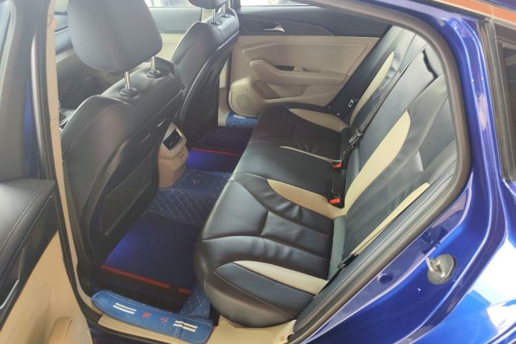 Used Hongqi H5 2020 1.8T Automatic Smart Connect Flagship Edition
