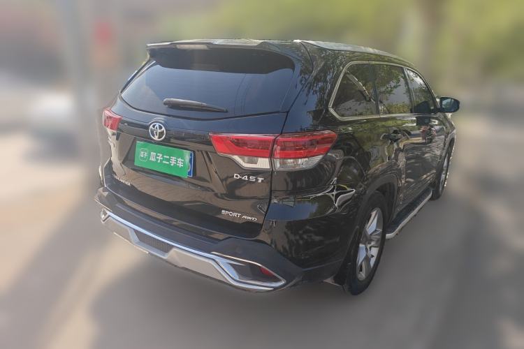 Used Toyota Highlander 2018 2.0T Four-Wheel Drive Luxury Edition 7 Seats China V Emission Standard Rear Right 45 Deg