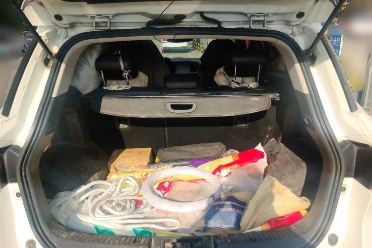 Used GAC Trumpchi GS4 2017 235T Manual Two-Wheel Drive Luxury Edition Trunk