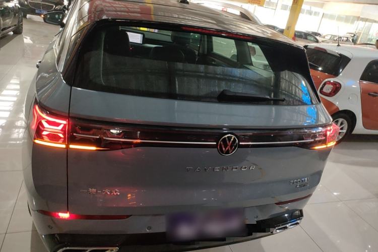 Used Volkswagen Tavendor 2023 380TSI Four-Wheel Drive R-Line Cruise Edition