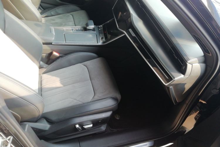 Used Audi A6L 2024 45 TFSI Prestige Dynamic Edition