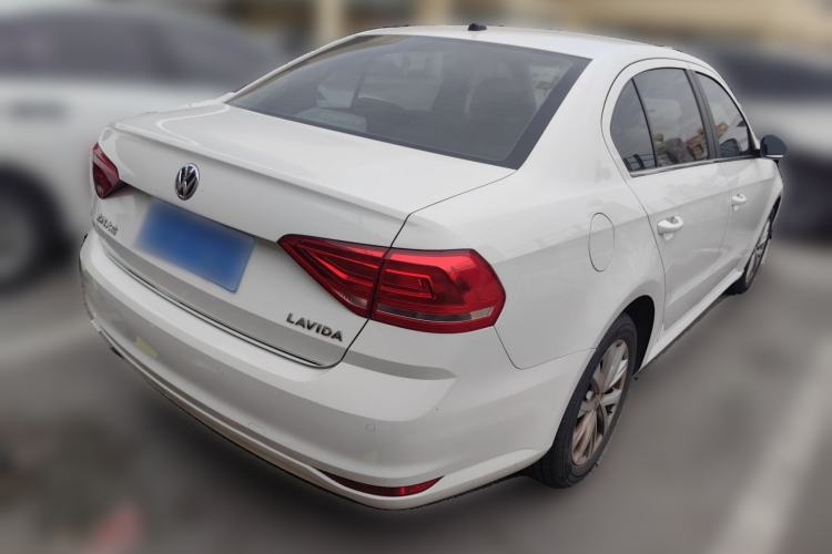 Used Volkswagen Lavida 2017 1.6L Automatic Comfort Edition