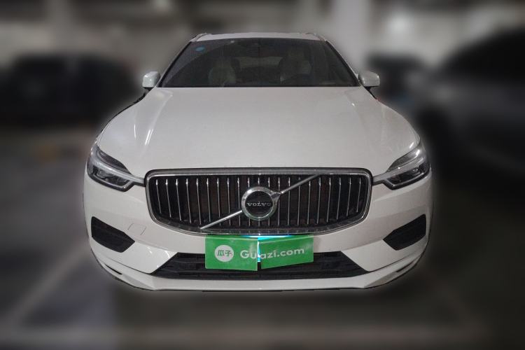 Used Volvo XC60 2018 T5 4x4 Smart Edition Front
