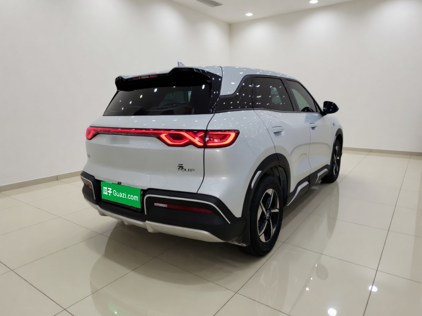 BYD Yuan UP 2025 Model 301KM Leading Version — снимка 6