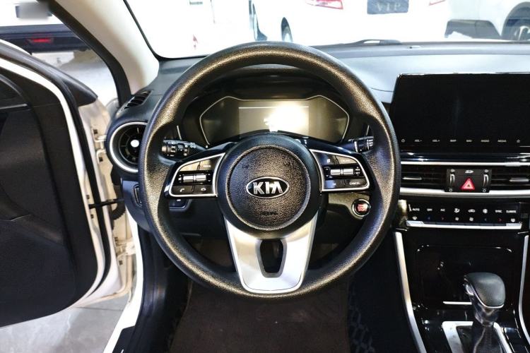 Used Kia K3 2019 1.5L CVT Smart Connectivity Version
