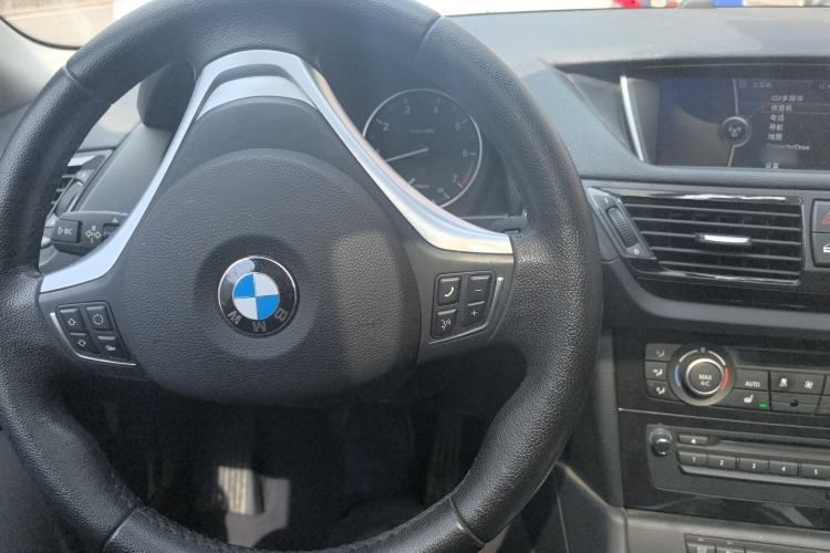 Used BMW X1 2014 sDrive18i Leading Model