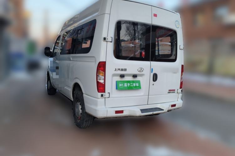 Used SAIC MAXUS Xintu V80 2018 2.5T AMT Aoyuntong Short Wheelbase Mid-Roof 5-6 Seater
