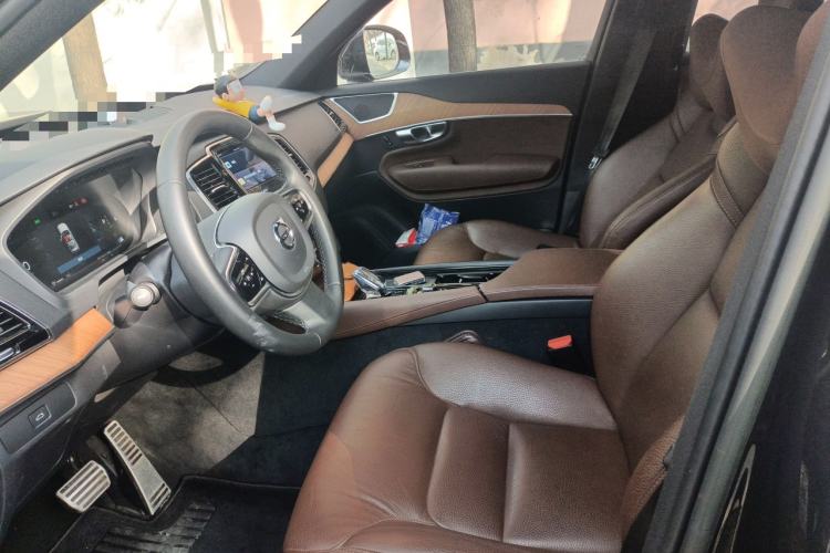 Used Volvo XC90 2023 B6 Zhiyi Luxury Edition 7-Seater
