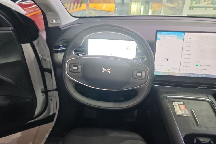 Used XPeng G6 2025 625 Long-Range Max Flagship Edition Steering Wheel