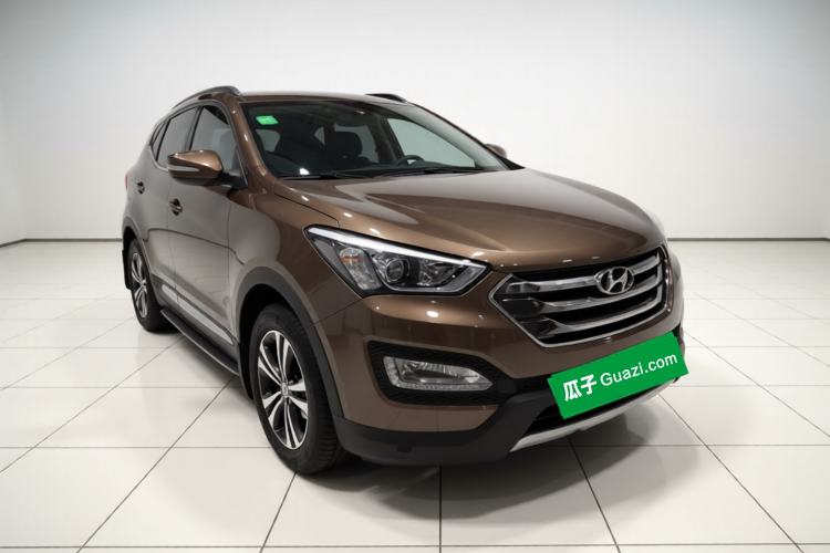Used Hyundai Santa Fe 2013 2.4L Automatic Two-Wheel Drive Smart Version
