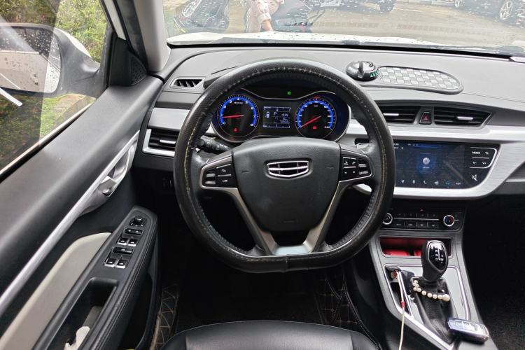Used Geely Auto Vision 2019 Upgraded Model 1.5L CVT Prestige Version China VI Standard Steering Wheel