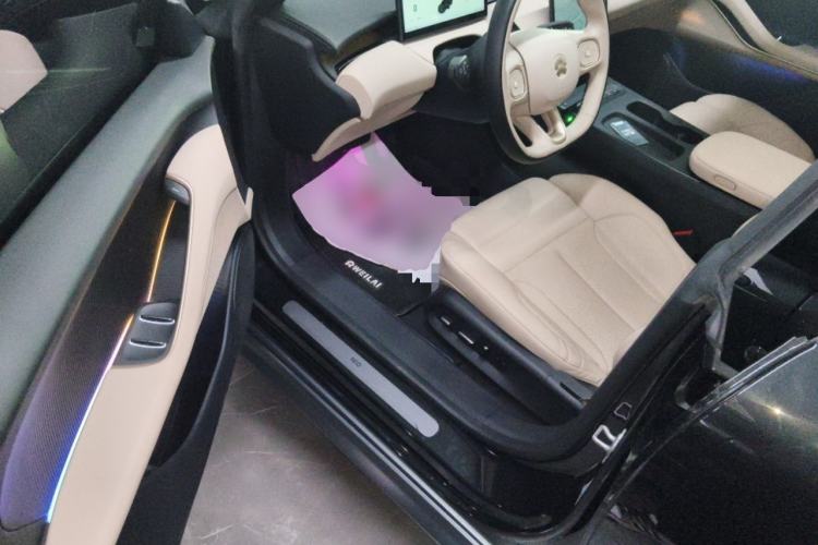 Used Nio ET5 2022 75 kWh Driver Seat