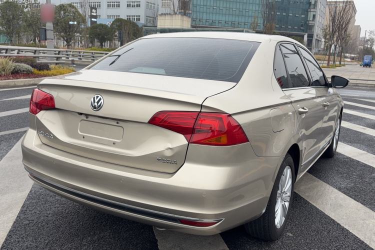 Used Volkswagen Bora 2017 1.6L Manual Comfort Model
