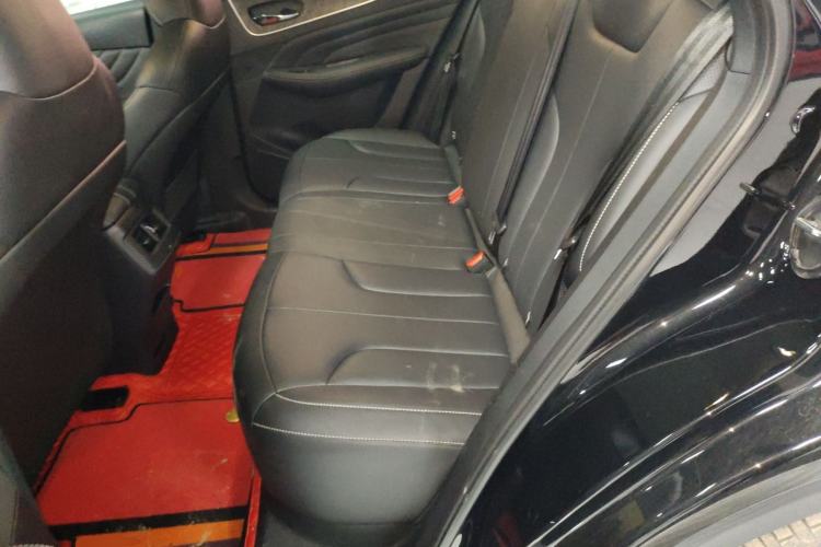 Used Venucia V DD-i 2023 60km iD Version