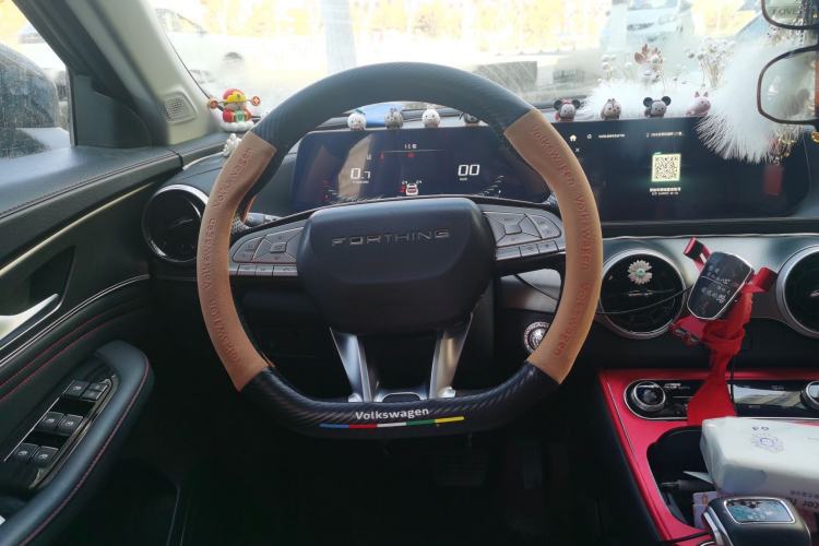 Used FORTHING T5 EVO 2021 1.5TD DCT Diamond Edition
