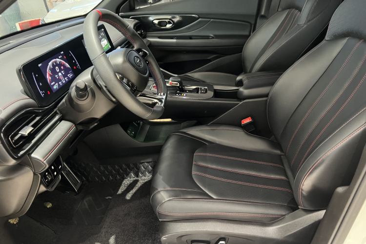 Used GAC Trumpchi EMPOW 2023 270T DCT J15 Version