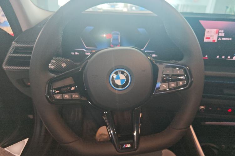 Used BMW i3 2026 Model, eDrive 35 L Steering Wheel