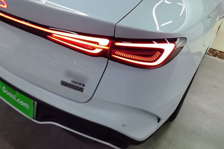 Used BYD Seal 06 New Energy 2025 DM-i Smart Drive 120KM Deluxe Model Right Rear Taillight