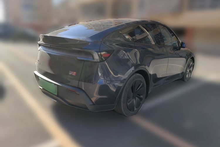 Used Tesla Model Y 2025 Long-Range All-Wheel Drive First Edition
