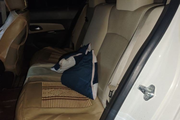 Used Chevrolet Cruze 2015 1.5L Classic SL MT