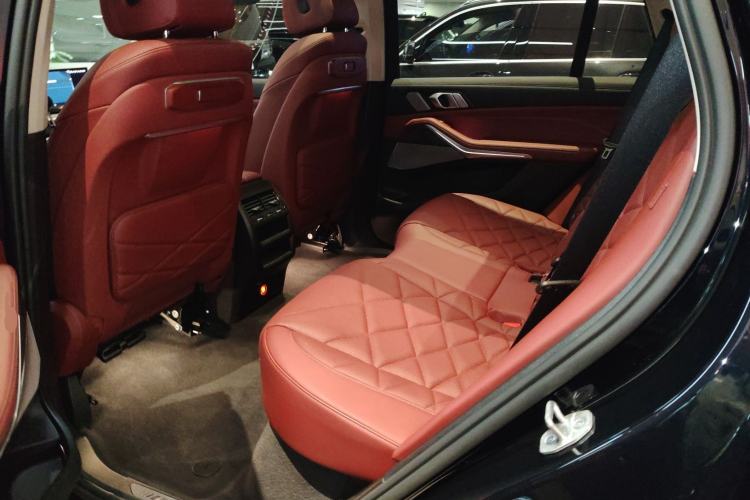 Used BMW X5 2023 xDrive 30Li Luxury M Sport Night Edition Package