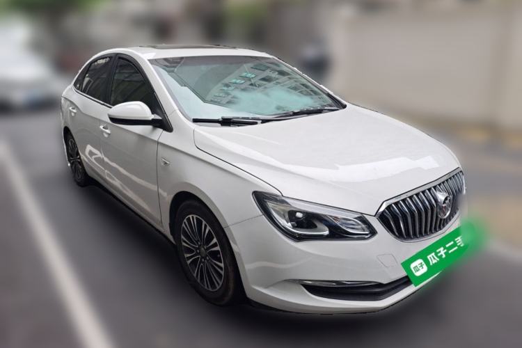 Used Buick GT 2017 18T Dual-Clutch Elite Model Front Right 45 Deg