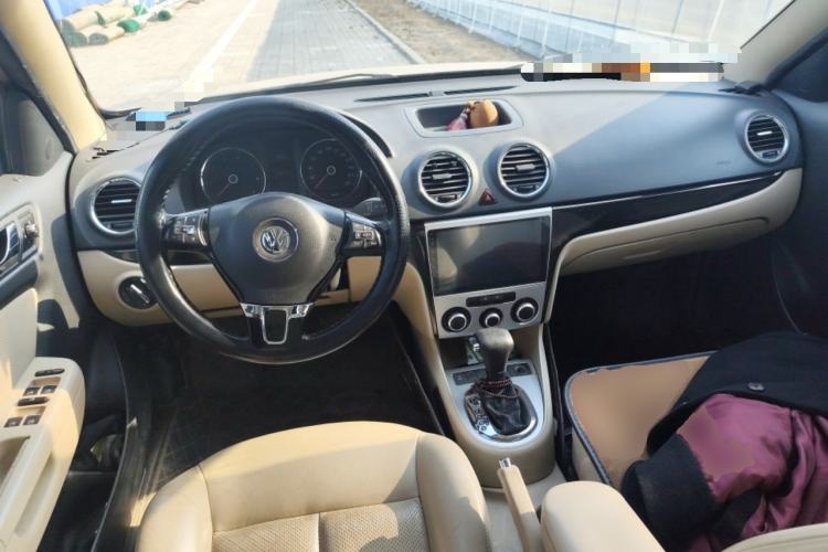 Used Volkswagen Lavida 2011 1.6L Automatic Premium Edition
