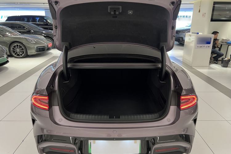 Used Xiaomi Auto SU7 2024 Rear-Drive Long-Range Intelligent Driving Version Exterior 6