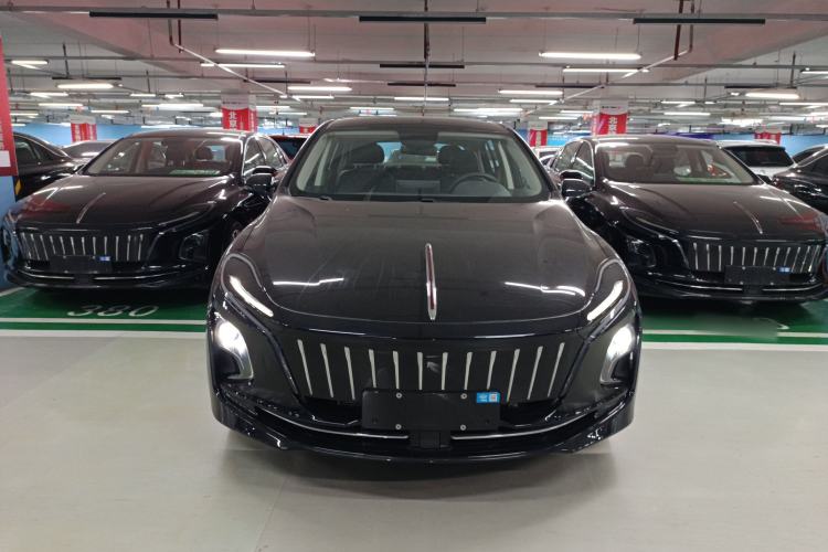 Used Hongqi E-QM5 2024 500km Range Edition
