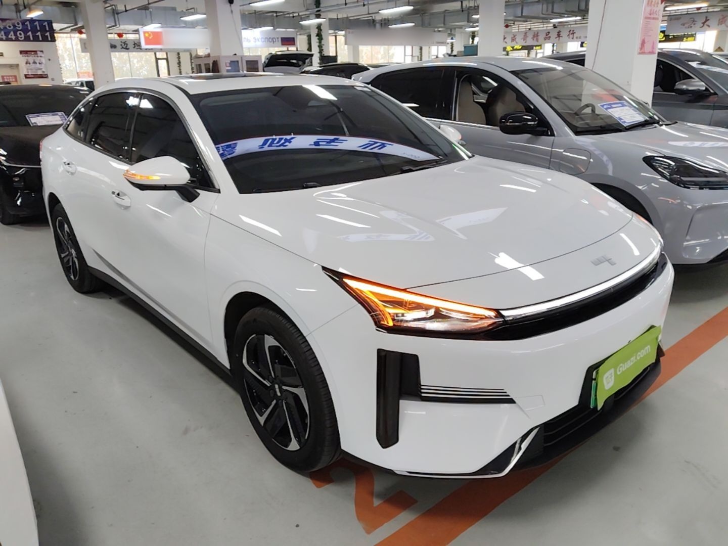 Geely Galaxy L6 2025 EM-i 140km Explorer+ Edition — снимка 3