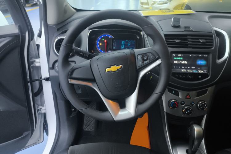 Used Chevrolet Trax 2014 1.4T Automatic Two-Wheel Drive Luxury Model Steering Wheel