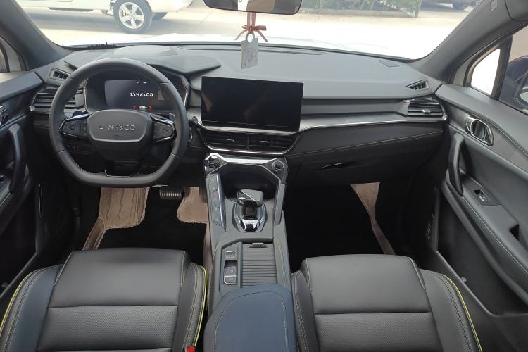 Used Lynk & Co 06 2023 Remix 1.5T Dynamic Halo
