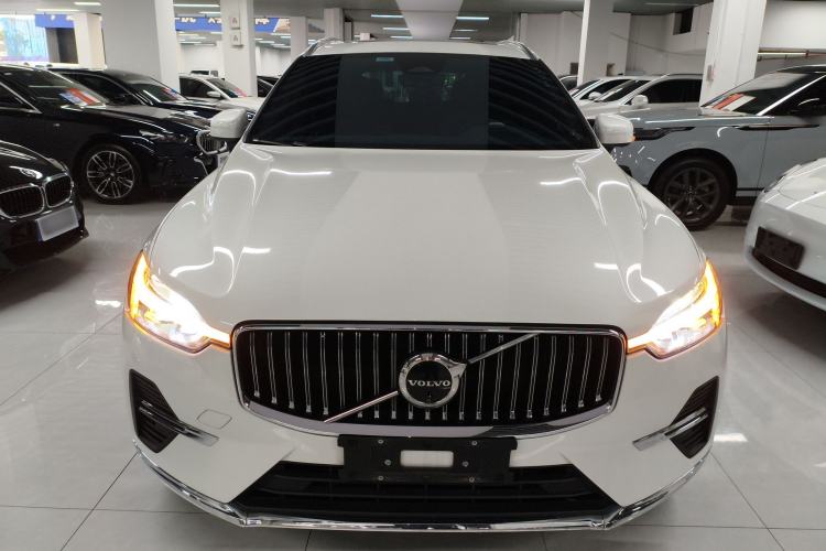 Used Volvo XC60 New Energy 2024 T8 Plug-in Hybrid Long-Range All-Wheel Drive Smart Luxury Edition Front