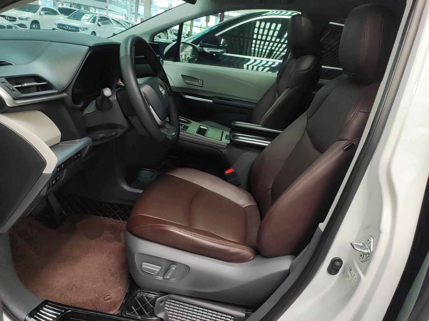Interior delantero
