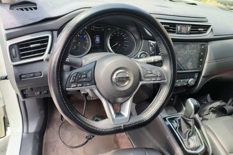 Used Nissan Qashqai 2022 2.0L CVT XV Premier Luxury Edition Steering Wheel