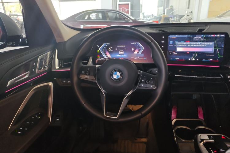 Used BMW X1 2023 sDrive25Li X Design Package Steering Wheel