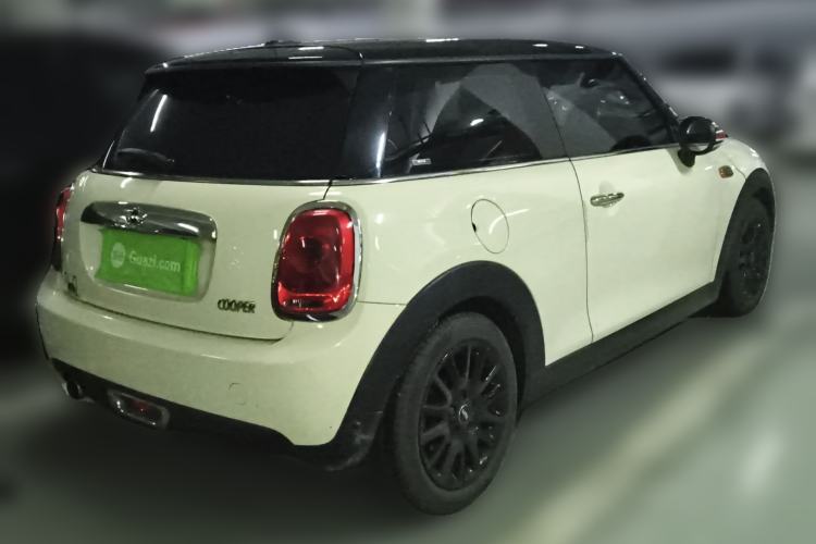 Used MINI 2016 1.5T COOPER Rear Right 45 Deg