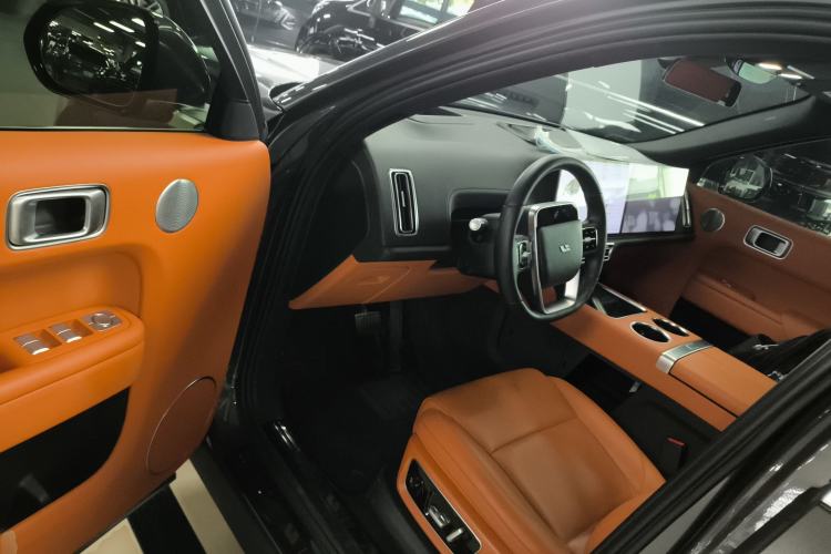 Used Li Auto L9 2022 Max model
