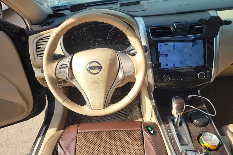 Used Nissan Teana 2013 2.0L XL Comfort Edition Steering Wheel