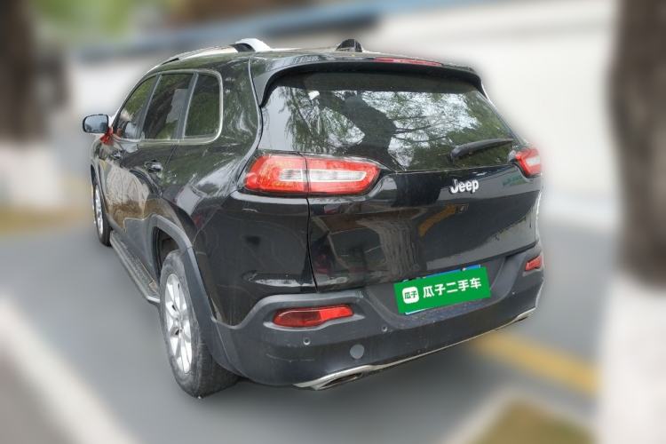 Used Jeep Cherokee 2017 2.4L Leading Edition