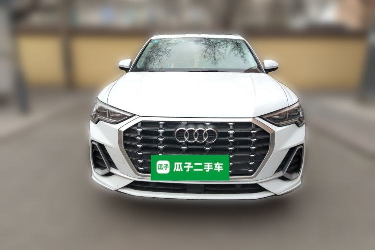 Used Audi Q3 2021 35 TFSI Fashion Dynamic Model
