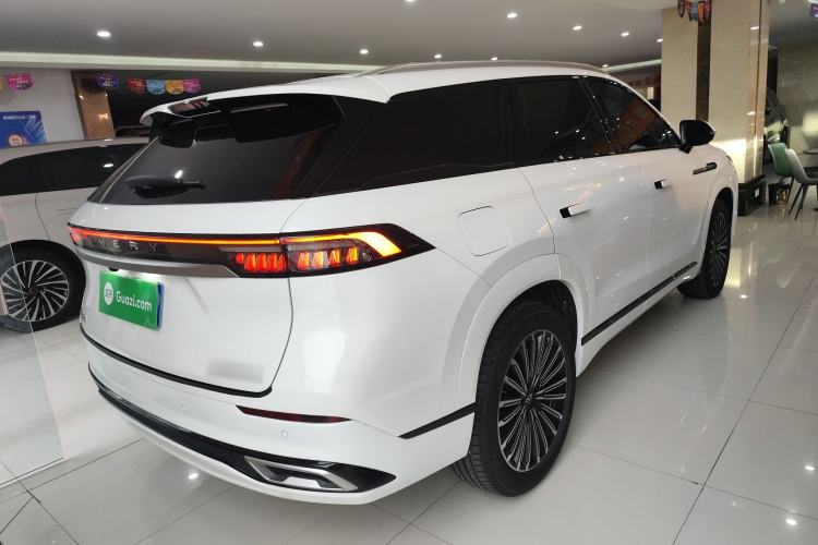 Used Chery Tiggo 9 2025 2.0T Dual-Clutch Two-Wheel Drive Luxury Edition 5 Seats