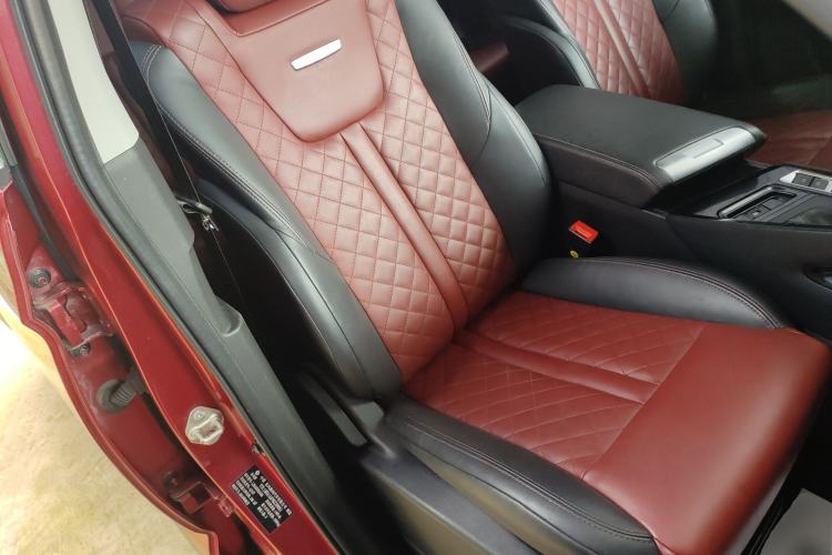 Used FORTHING T5 2020 1.5T Automatic Luxury Model China VI Standard Right Front Seat