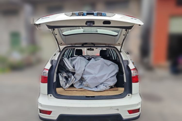 Used BYD S6 2013 Platinum Edition 2.0L Manual Luxury Model