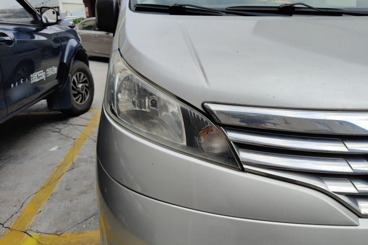 Used Nissan NV200 2016 Revised Version 1.6L CVT Luxury Edition Right Front Headlight