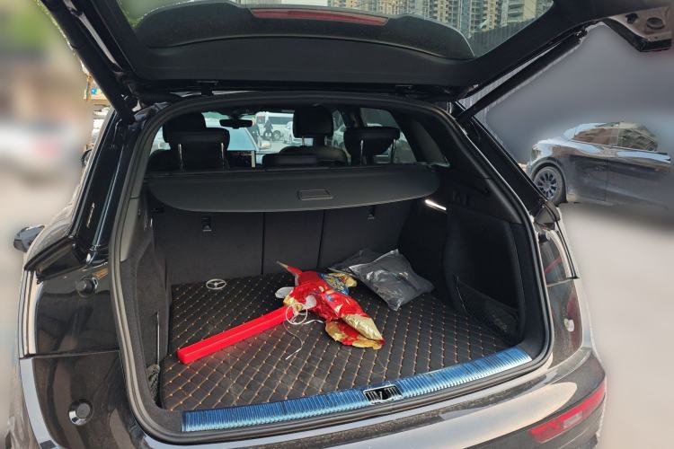 Used Audi Q5L 2025 Facelift 45th Anniversary Collector's Edition 40 TFSI Luxury Dynamic Version