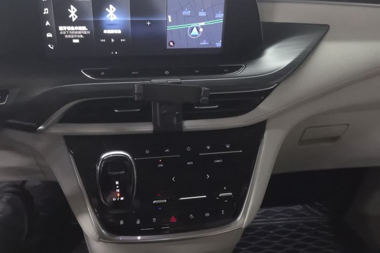 Used Buick GL8 2023 ES Lu Zun Comfort Model Audio And AC Panel