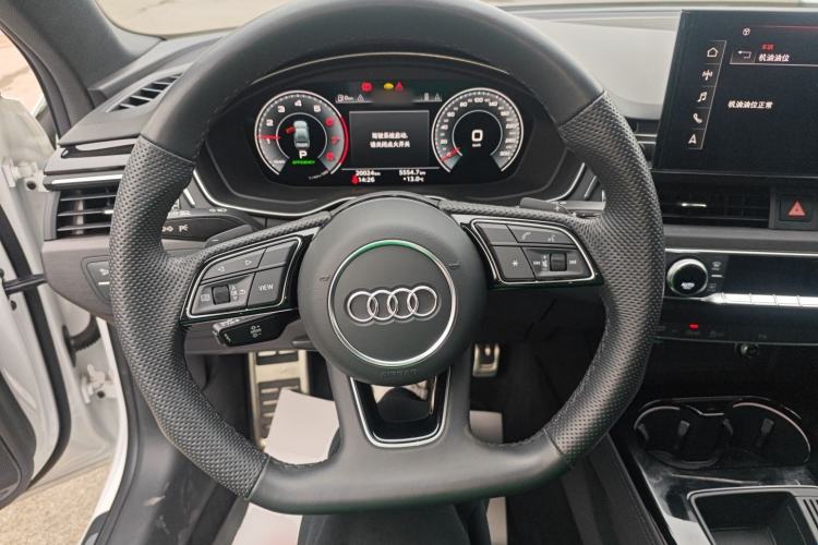 Used Audi A4L 2024 40 TFSI Luxury Dynamic Edition
